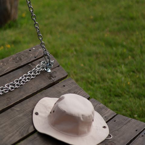 Wide-brim canvas fishing hat