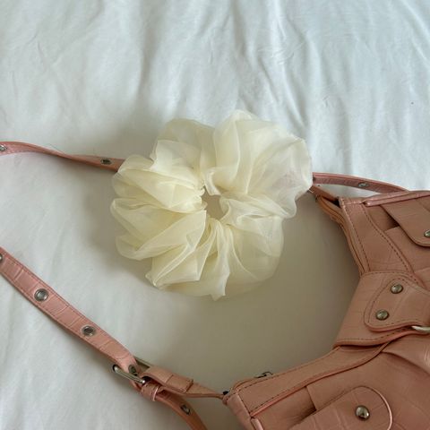 Satin scrunchie set